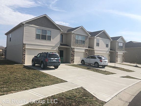 3rd image of 1435 NE Mary Ct