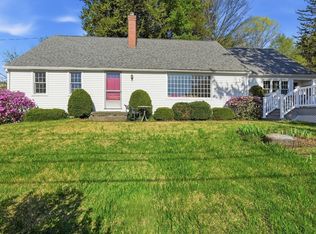 10 Dana St, Amherst, MA 01002