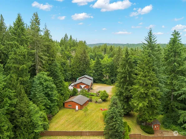 26695 Trophy Lane NE, Kingston, WA 98346