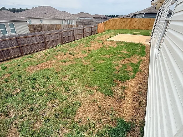 2341 Bobwhite Dr — Photo 2