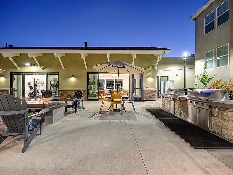 Vela Apartments — Photo 62