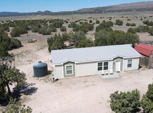53430 N La Plata Dr, Seligman, AZ 86337