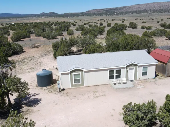 53430 N La Plata Dr, Seligman, AZ 86337