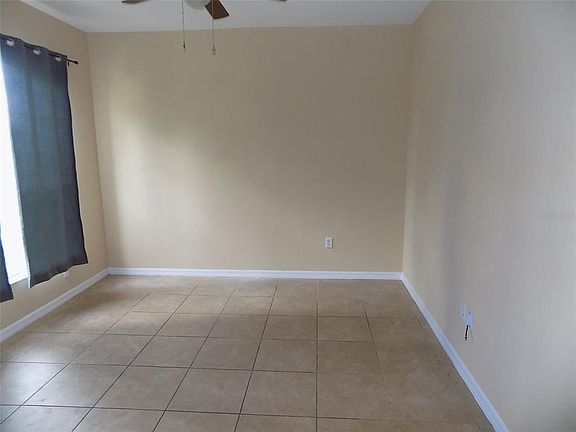 4th image of 526 E Idlewild Ave