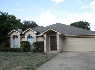 1812 Baylor Dr, Arlington, TX 76010