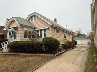 2436 N 60th St, Milwaukee, WI 53210