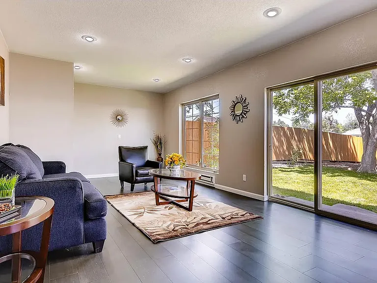 3258 Holly St — Photo 8