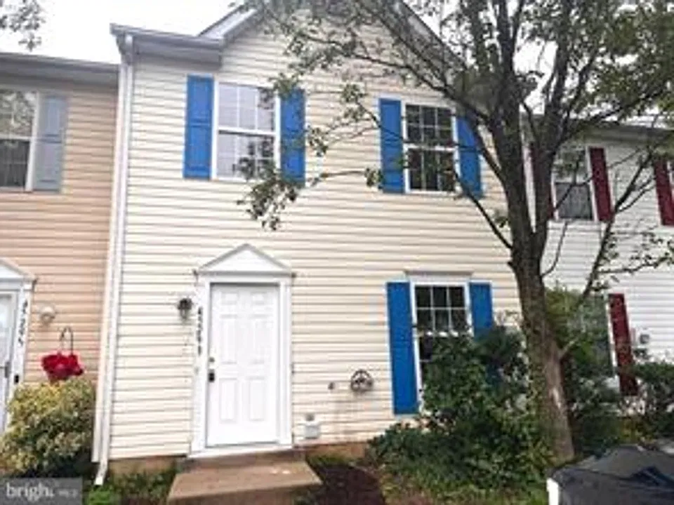 45293 Rumsford Ln #1