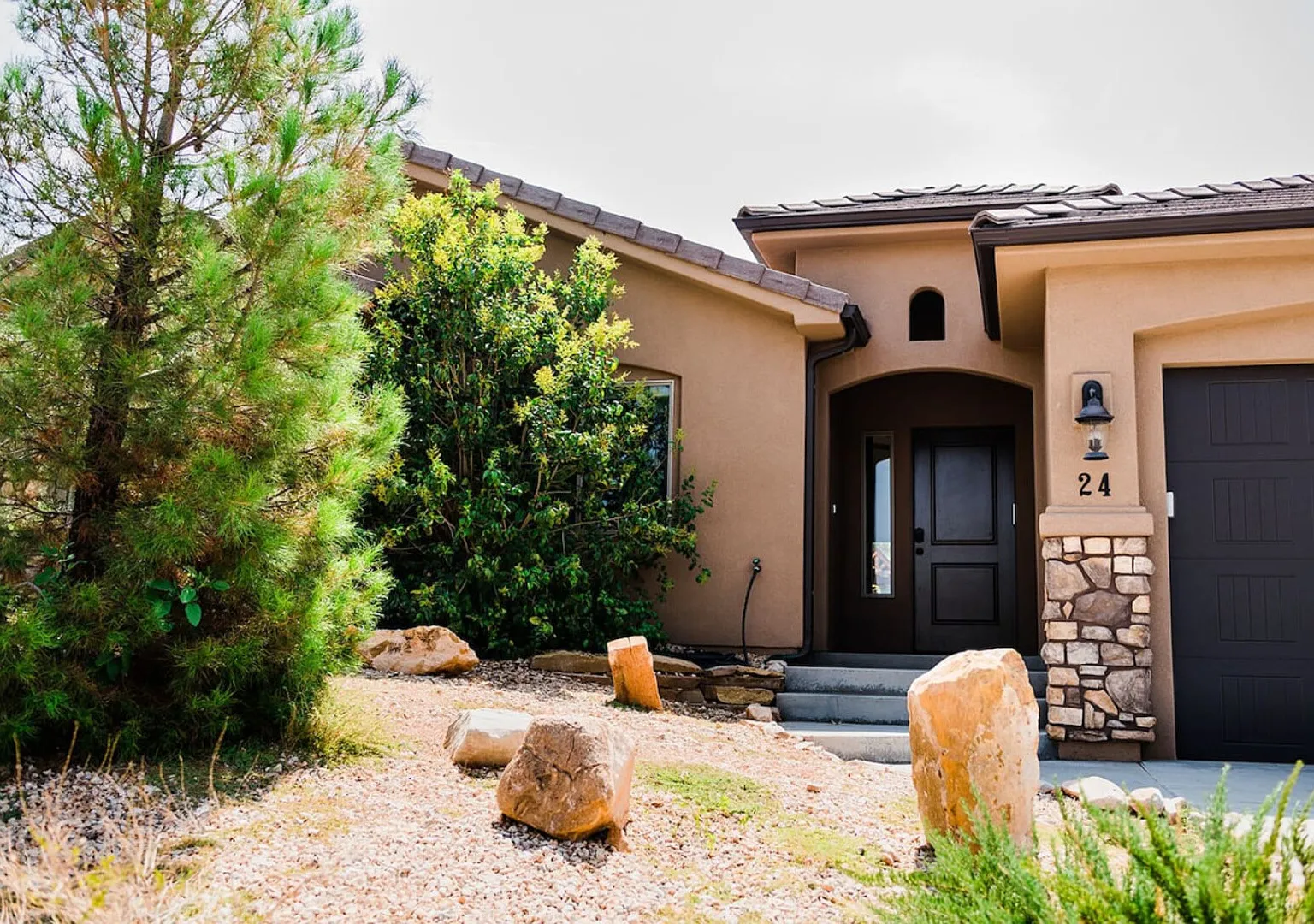 Pet Friendly Home Minutes from Zion National Park — Photo 3