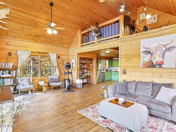 15th image of this home