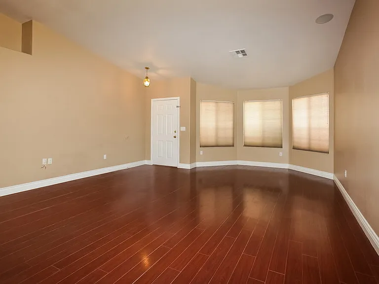 3826 Coleman St — Photo 3