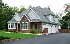 3rd image of 22 Fernwood Ln