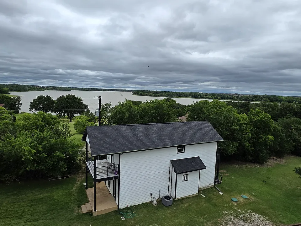 956 Lloyds Rd