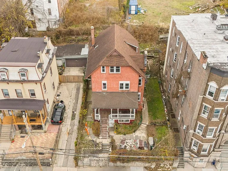 104 Buena Vista Ave — Photo 18