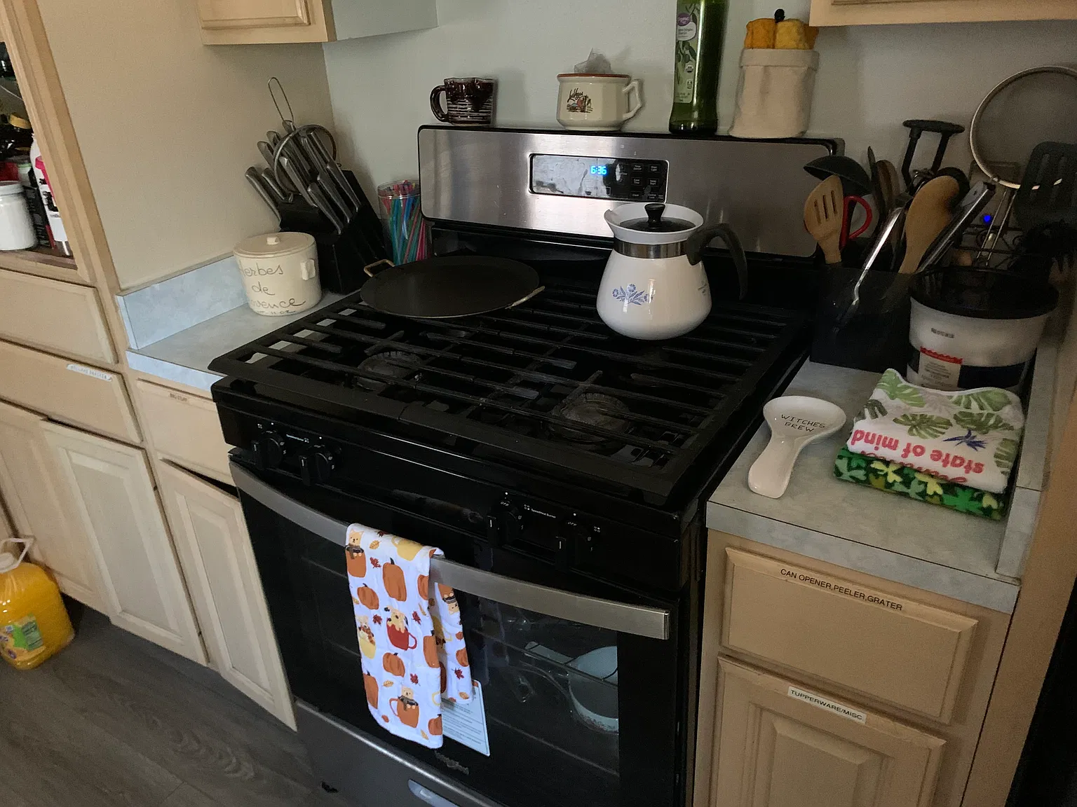 2 bed, 1244 sqft, $3,200 — Photo 1
