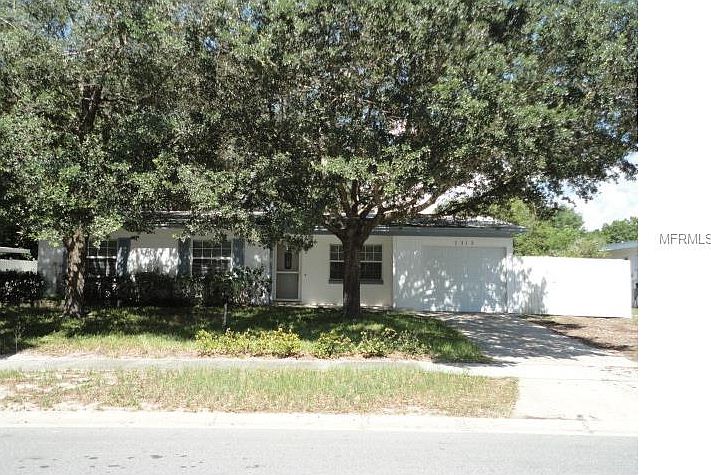 1st image of 2313 Sandalwood Dr