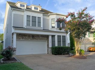 5680 Tower Hill Cir, Alexandria, VA 22315