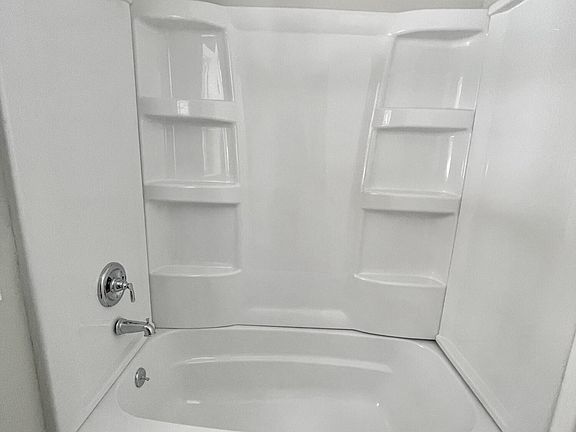5th image of 8657 Easthill Dr