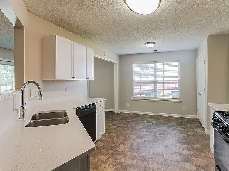 6726 Brookfield Way — Photo 8