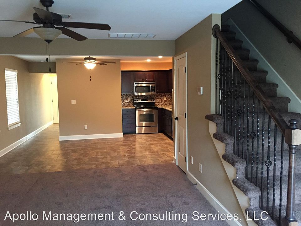 1st image of 12318 Fox Creek Dr