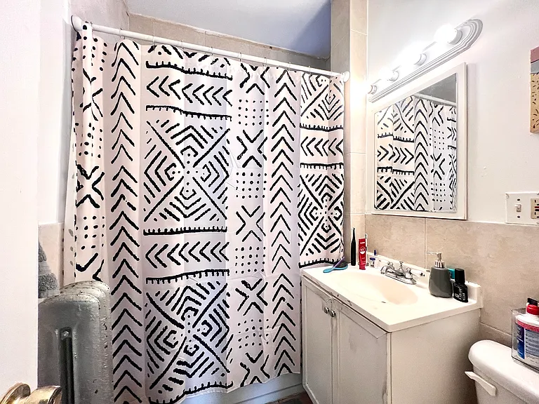 83 Gordon St #14 — Photo 9