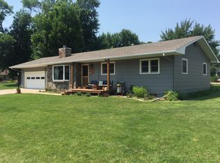 4702 Powderhorn Dr, Rapid City, SD 57702