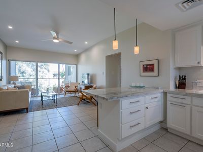 6125 E Indian School Rd APT 237, Scottsdale, AZ, 85251