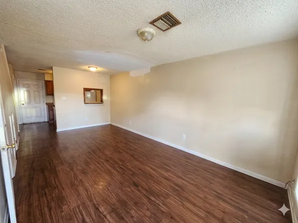 106 Rue Royale APT B, Lafayette, LA 70507