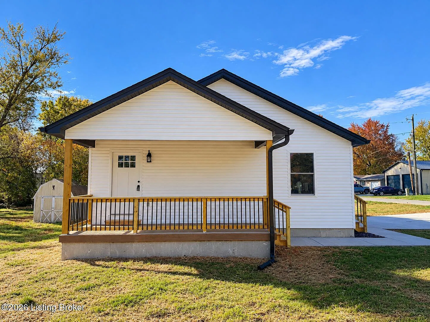 5 bed, 3.0 bath, 2400 sqft, $1,695 — Photo 1