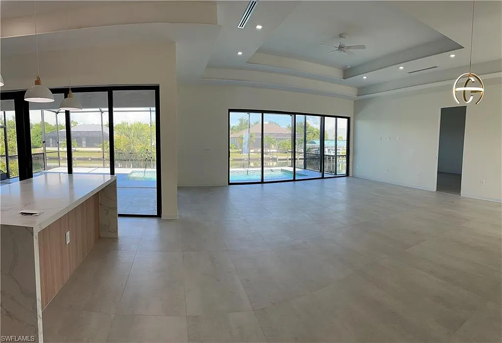 Gulf Cove — Photo 4