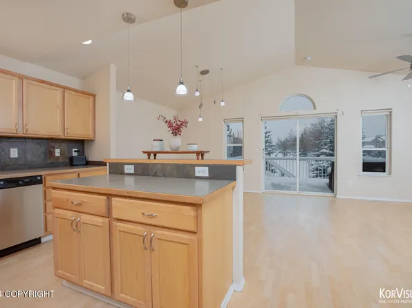 3057 Seclusion Cove Dr #39, Anchorage, AK 99515