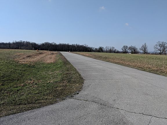 4th image of River Valley Ests #1