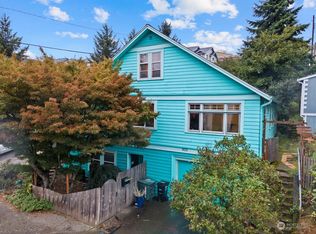 900 Hiawatha Pl S, Seattle, WA 98144