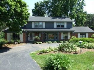 28001 S Harwich Dr, Farmington Hills, MI