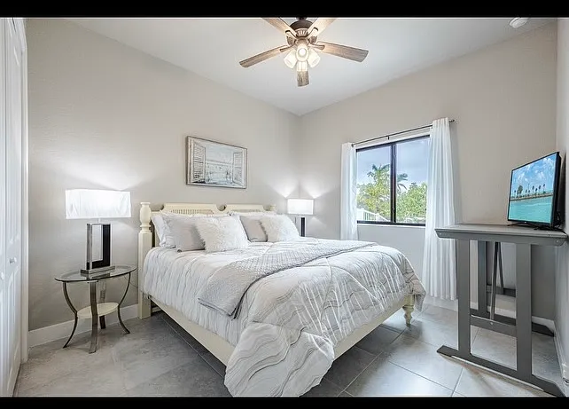 2011 SW 29th Ter — Photo 15