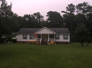 106 Long Creek Dr, Havelock, NC 28532