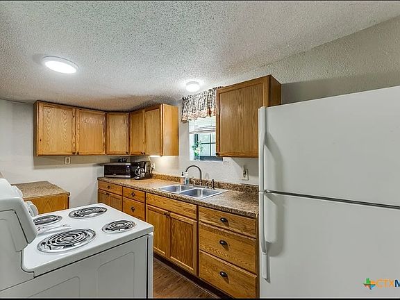 5th image of 309.5 Meadow Lake Dr