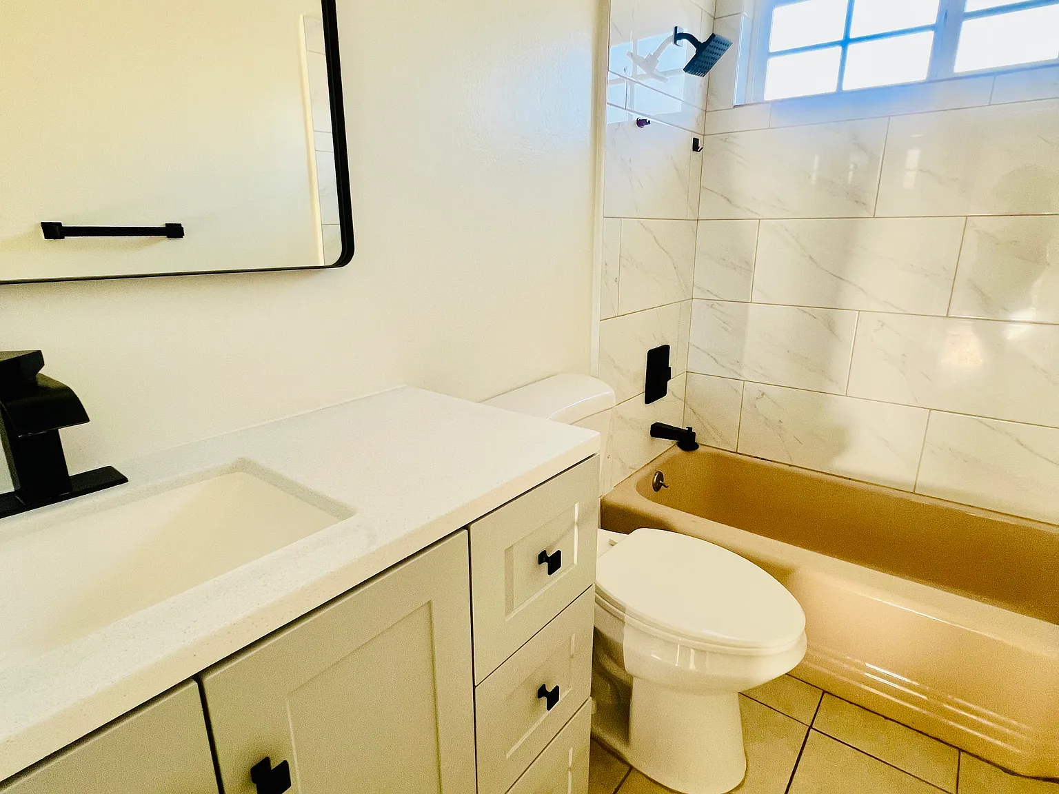2 bed, 950 sqft, $2,350 — Photo 4