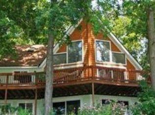 2410 Morninglory Ct, Crown Point, IN 46307