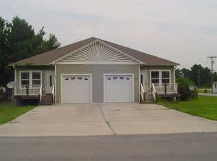 302 Camp Davis Rd, Holly Ridge, NC 28445