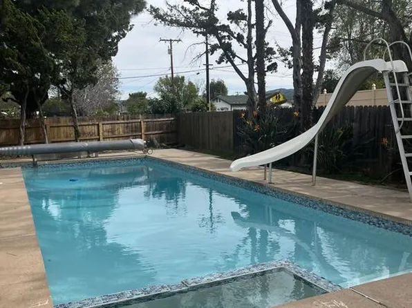 786 Royal Ave, Simi Valley, CA 93065