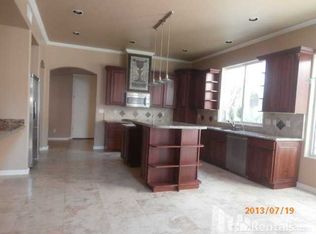 2470 E Glenhaven Dr, Phoenix, AZ 85048