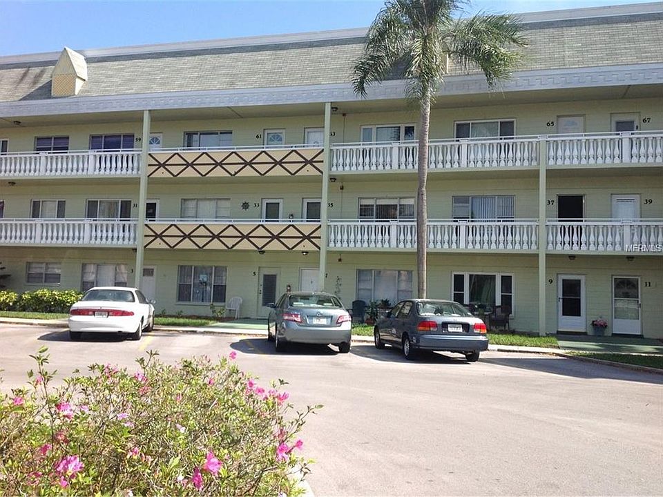 1st image of 2459 Columbia Dr APT 61