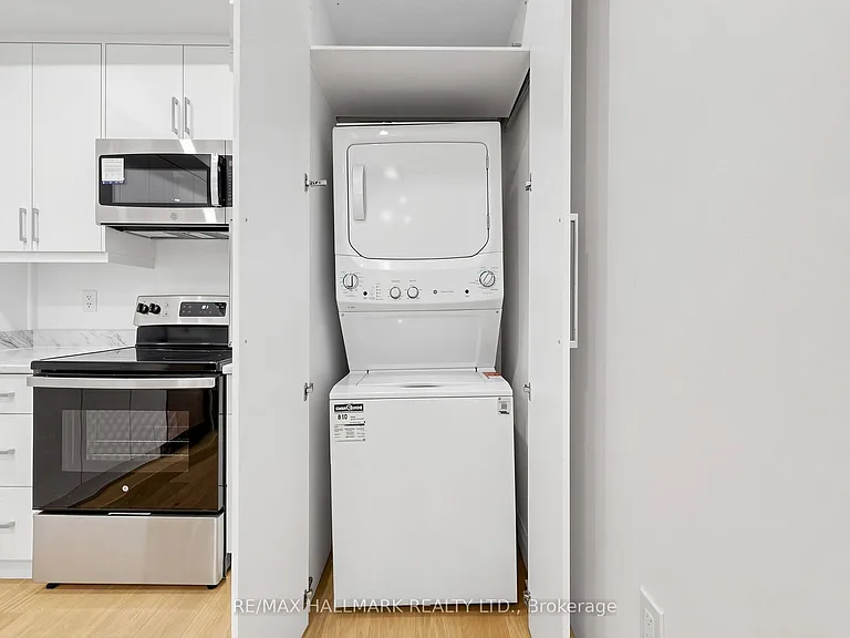 2205 Victoria Park Ave #MAIN — Photo 11