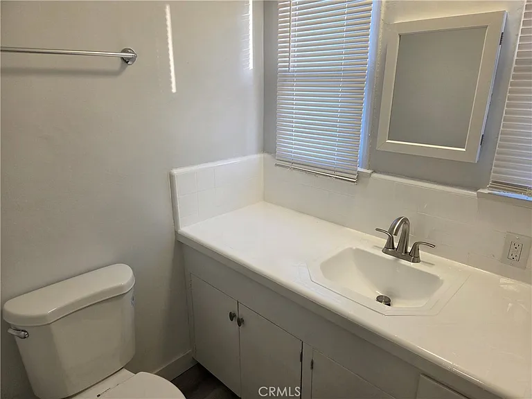 356 S Sierra Madre Blvd #360-1/2 — Photo 12