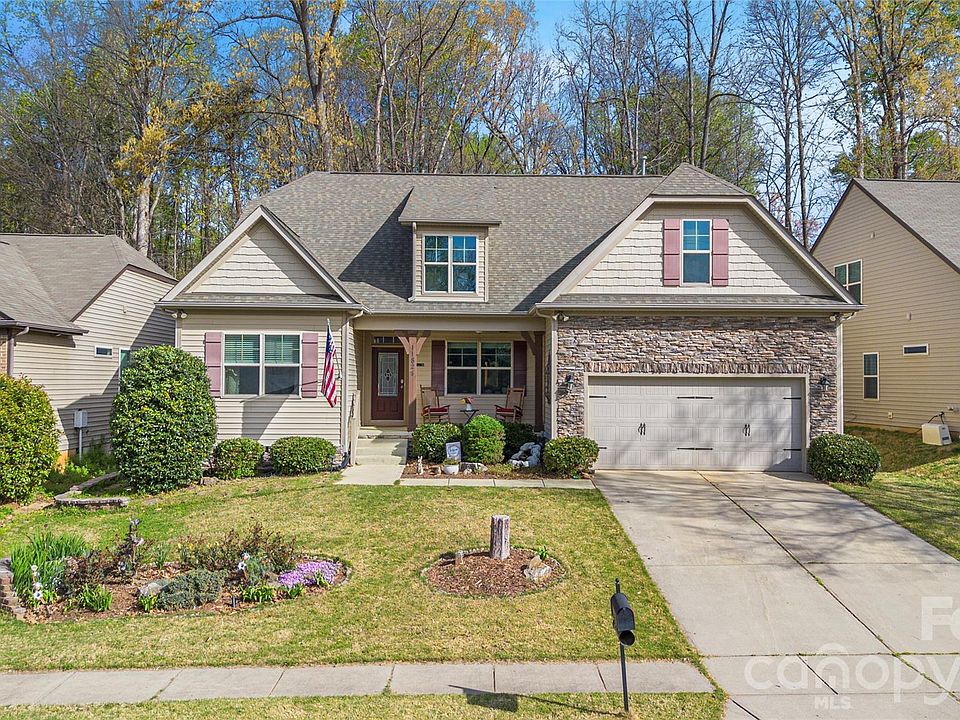1st image of 11824 Springpoint Ln