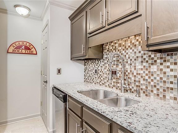 4th image of 1747 Jack Warner Pkwy APT 313-B