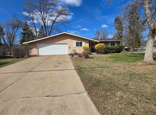 5400 80th Ave N, Brooklyn Park, MN 55443