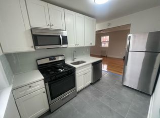 65-28 224th St #12P, Oakland Gardens, NY 11364