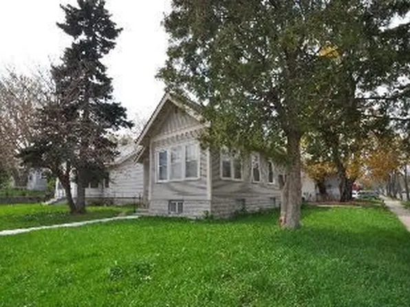 3251 Fremont Ave N, Minneapolis, MN 55412